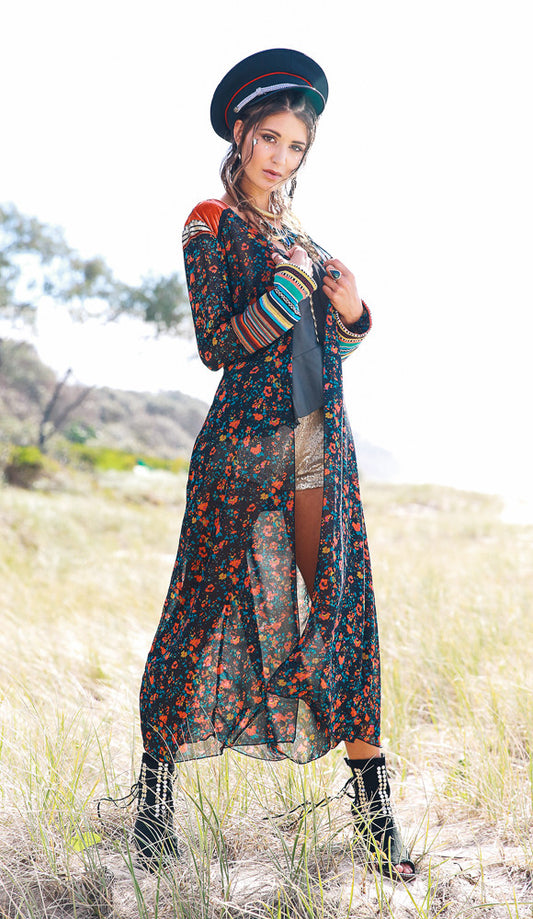 Festival inspired styling by Kultcha collective, Byron Bay designer fashion, nomadic bohemian luxe